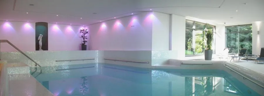 Beispiel für einen Pool Indoor
